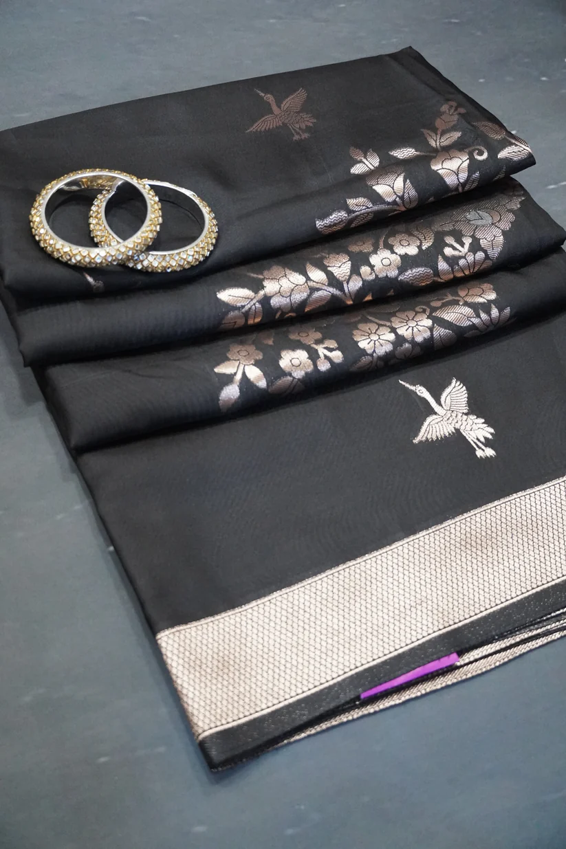 Banarasi Crepe Saree Crane Design